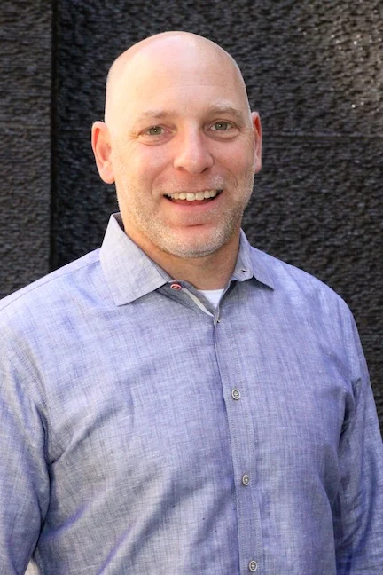 Dave headshot.jpg