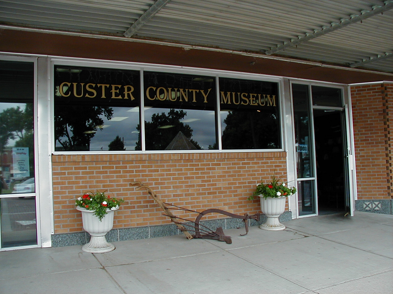 museum front 2.jpg.jpg