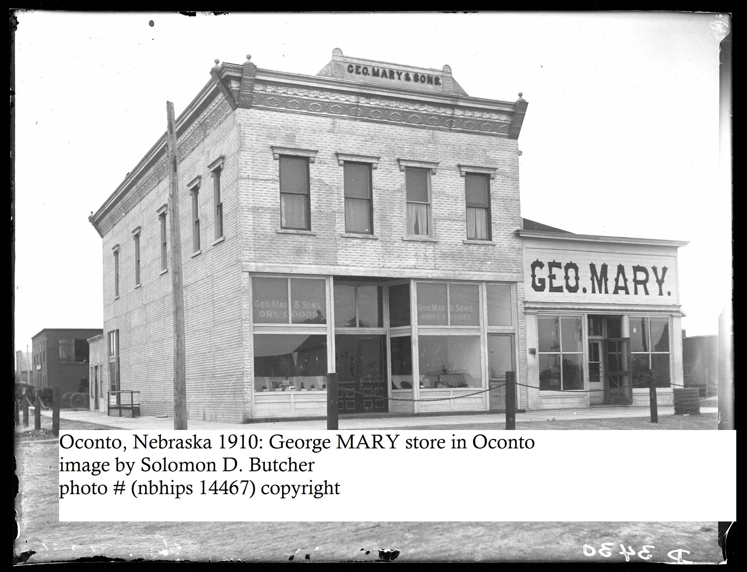 23 Butcher- Oconto Geo MARY store - 1910- 14467v.jpg