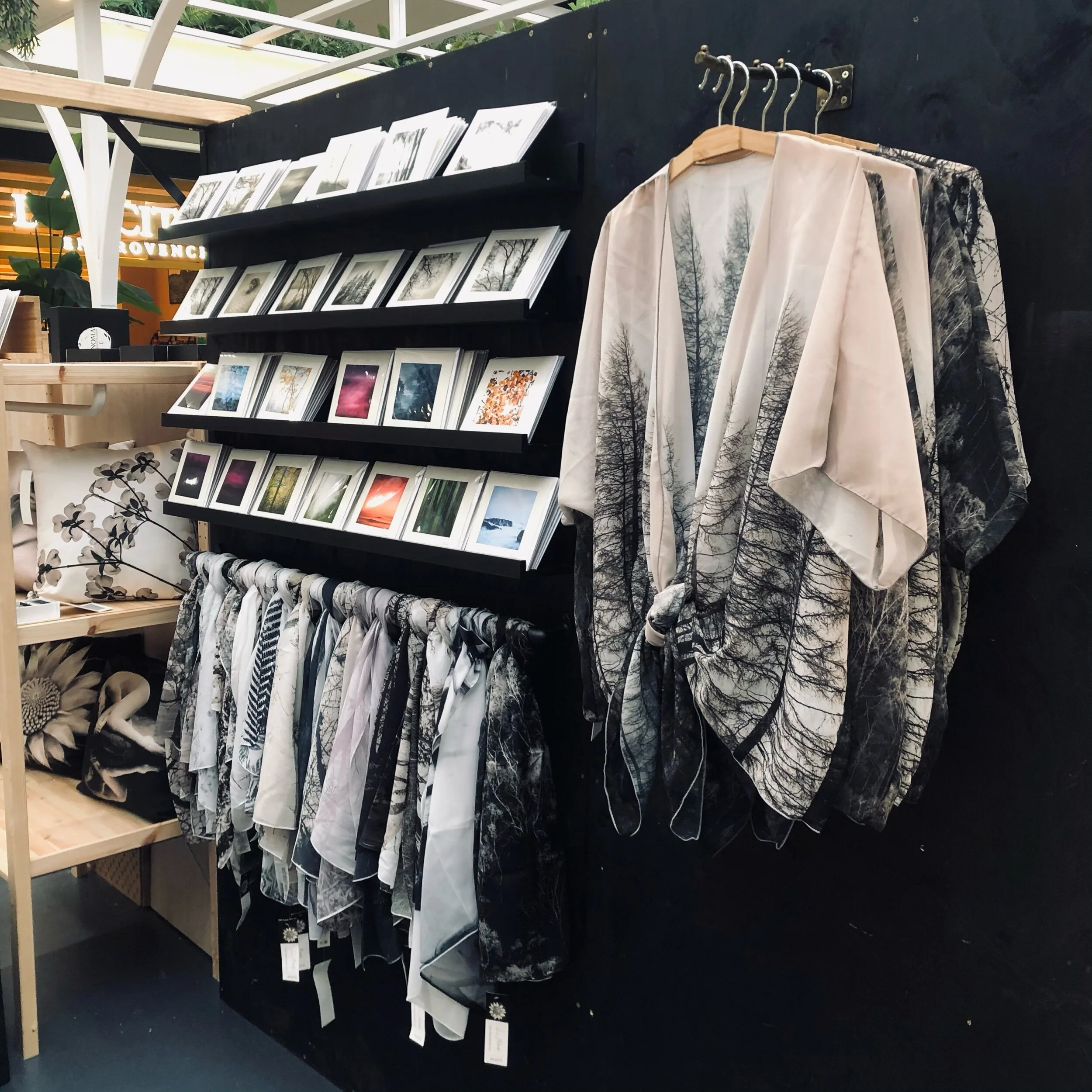 Len’s Art Cube is Open for November only