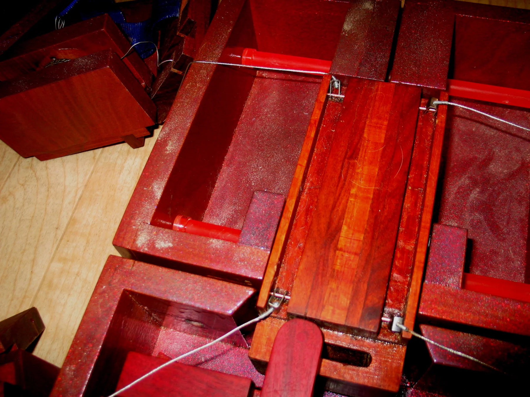 00woodbox.JPG
