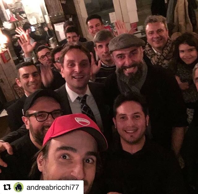 #Repost @andreabricchi77 with @get_repost
・・・
Gli italiani di New York, garanzia di successo. Gli USA sono la mia seconda Patria. Ho amici, fratelli, ricordi meravigliosi. Italia e USA assieme, di solito, funzionano bene. Vero @piccolocafenyc? Quest'