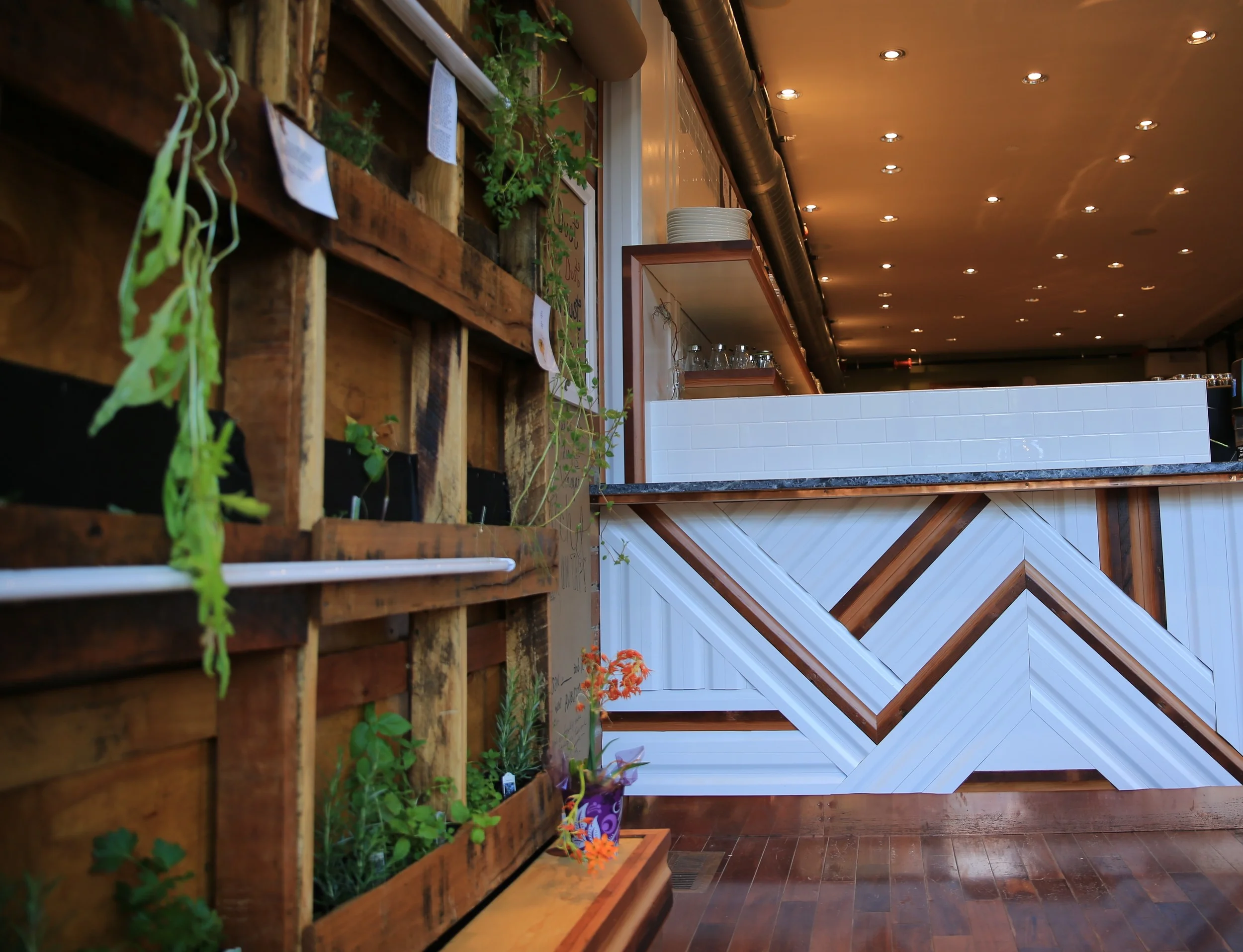 Juice bar Cover photo.JPG