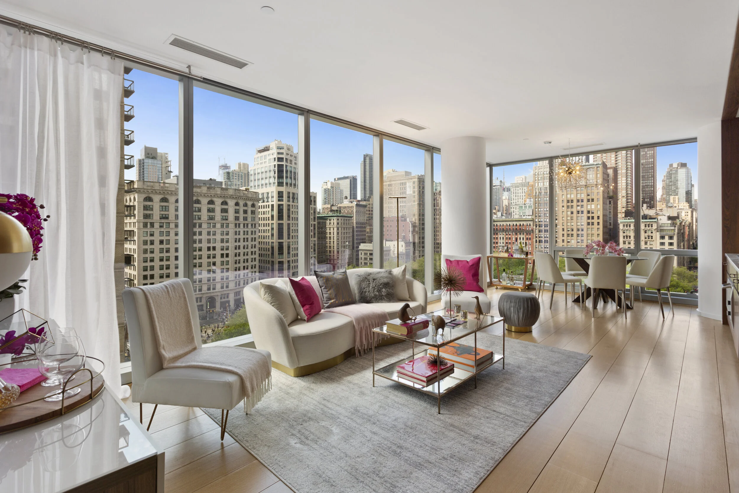 OneMadison23East22ndSt14A-FlatironDistrictNewYork_Charles_Hawkins_DouglasElliman_Photography_63935460_high_res.jpg