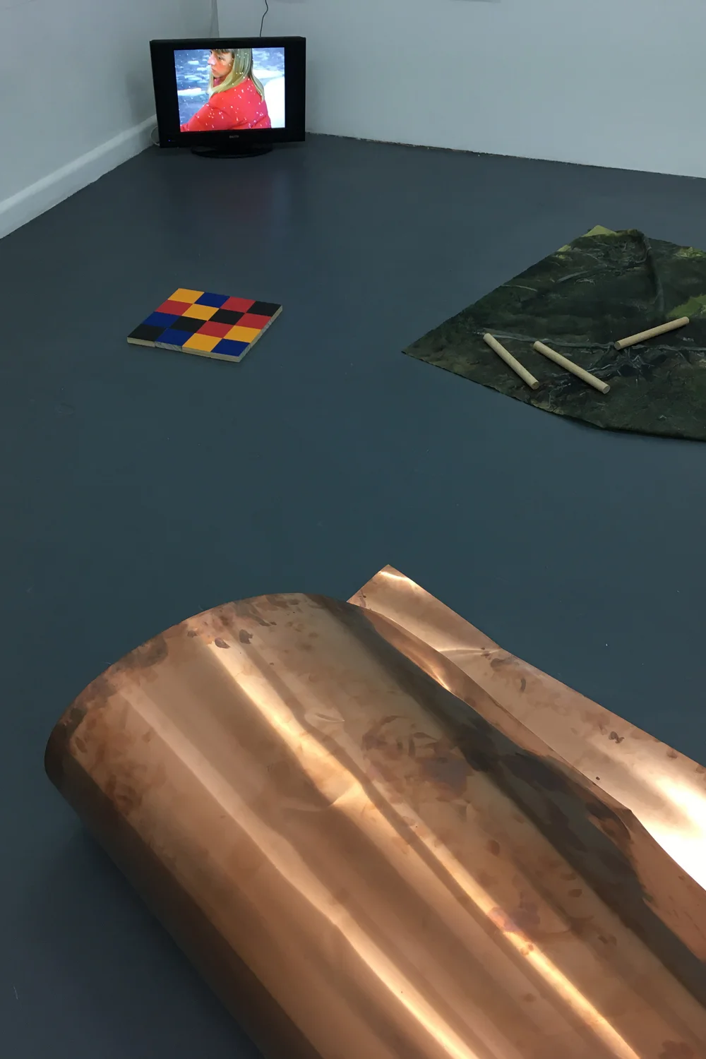 CURTAIN CALL 2016 | 1000 2000s SOAP BLINDSIDE installation view. Image courtesy artists + curators.