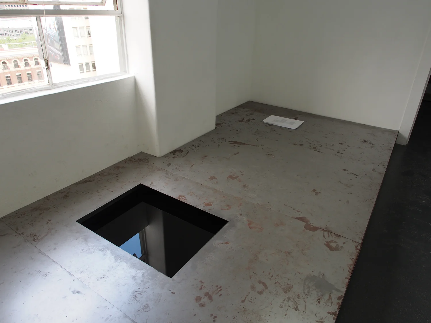  DEBUT XV, BLINDSIDE 2019.  Photograph Eliza Tiernan. Yvette James. Suzi Attiwill (text). Courtesy the artists. 