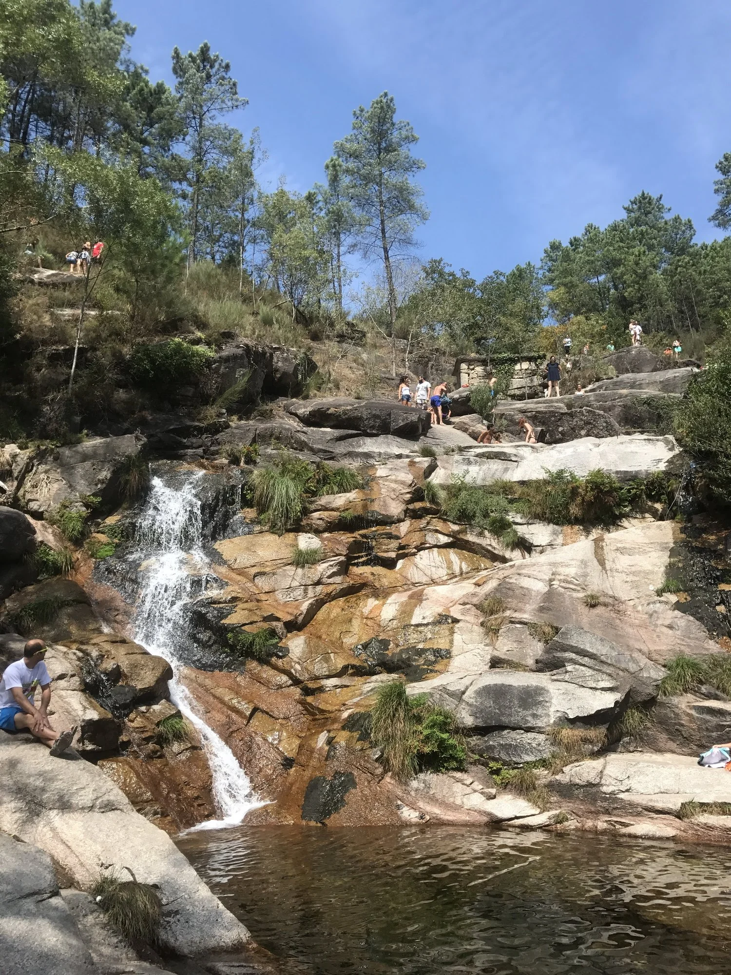 ria-agoda-waterfall.jpg
