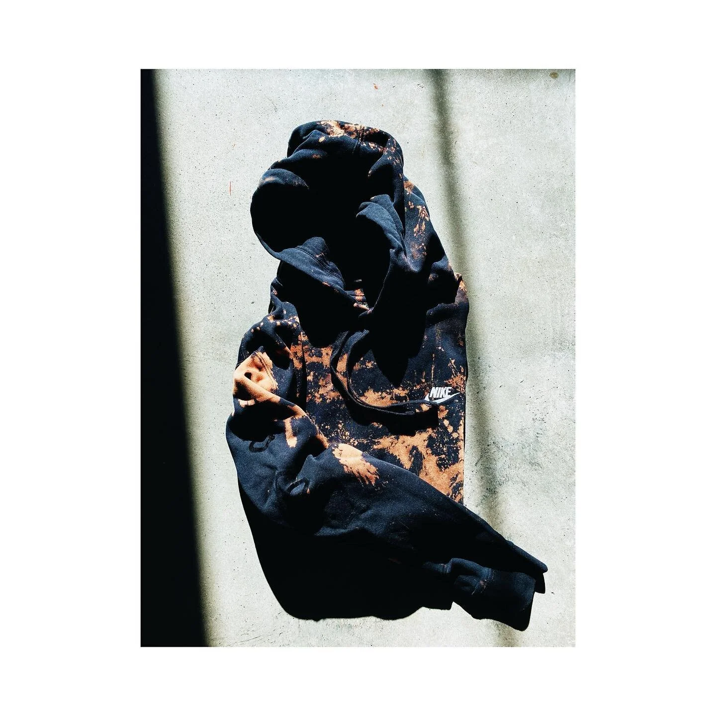 &ldquo;black quartz&rdquo; capsule.

crewneck &mdash; available size l
sweats &mdash; available size m + l
hoodie &mdash; sold

dm for purchase details.