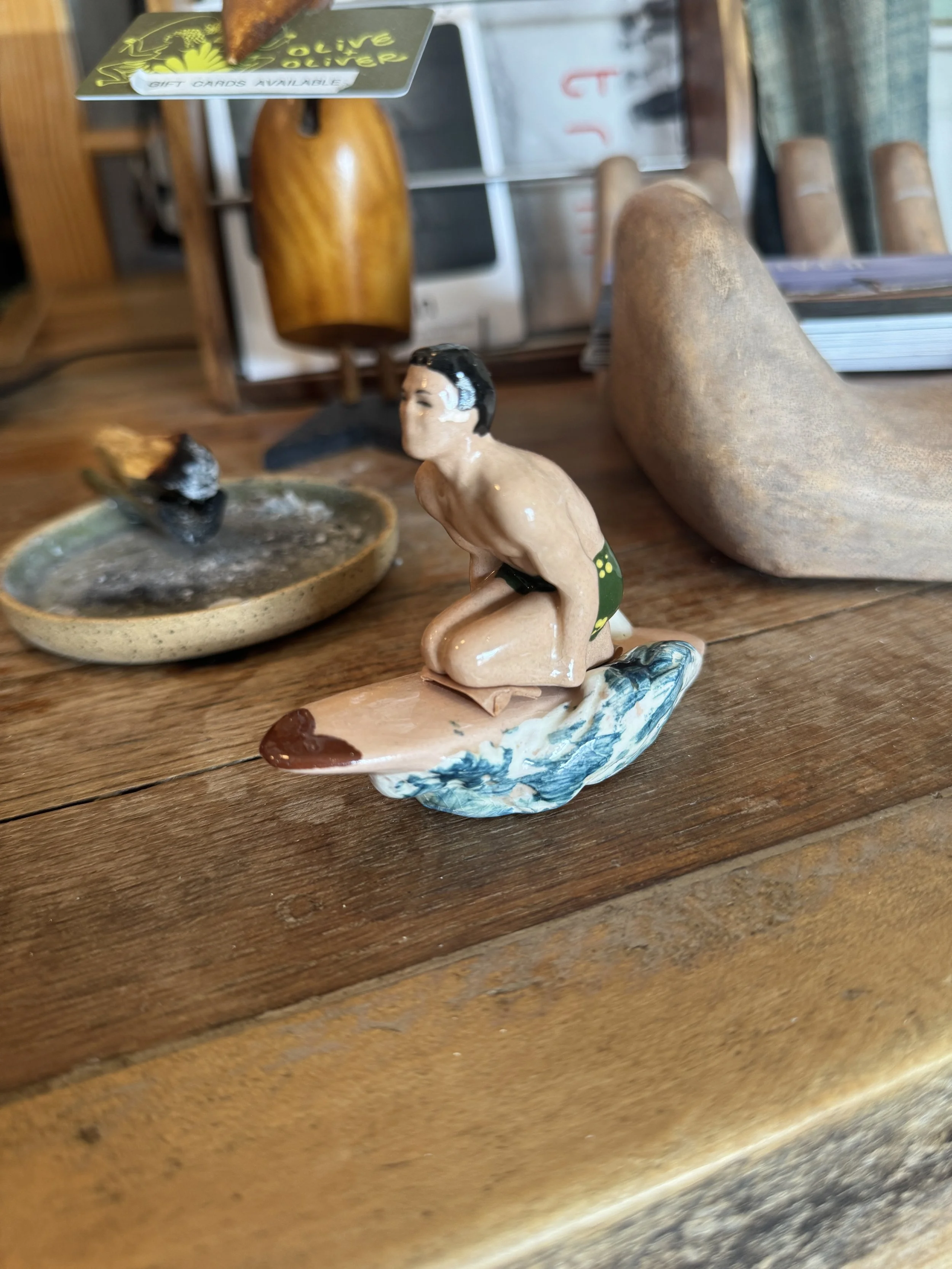Vintage Salt & Pepper Surfer