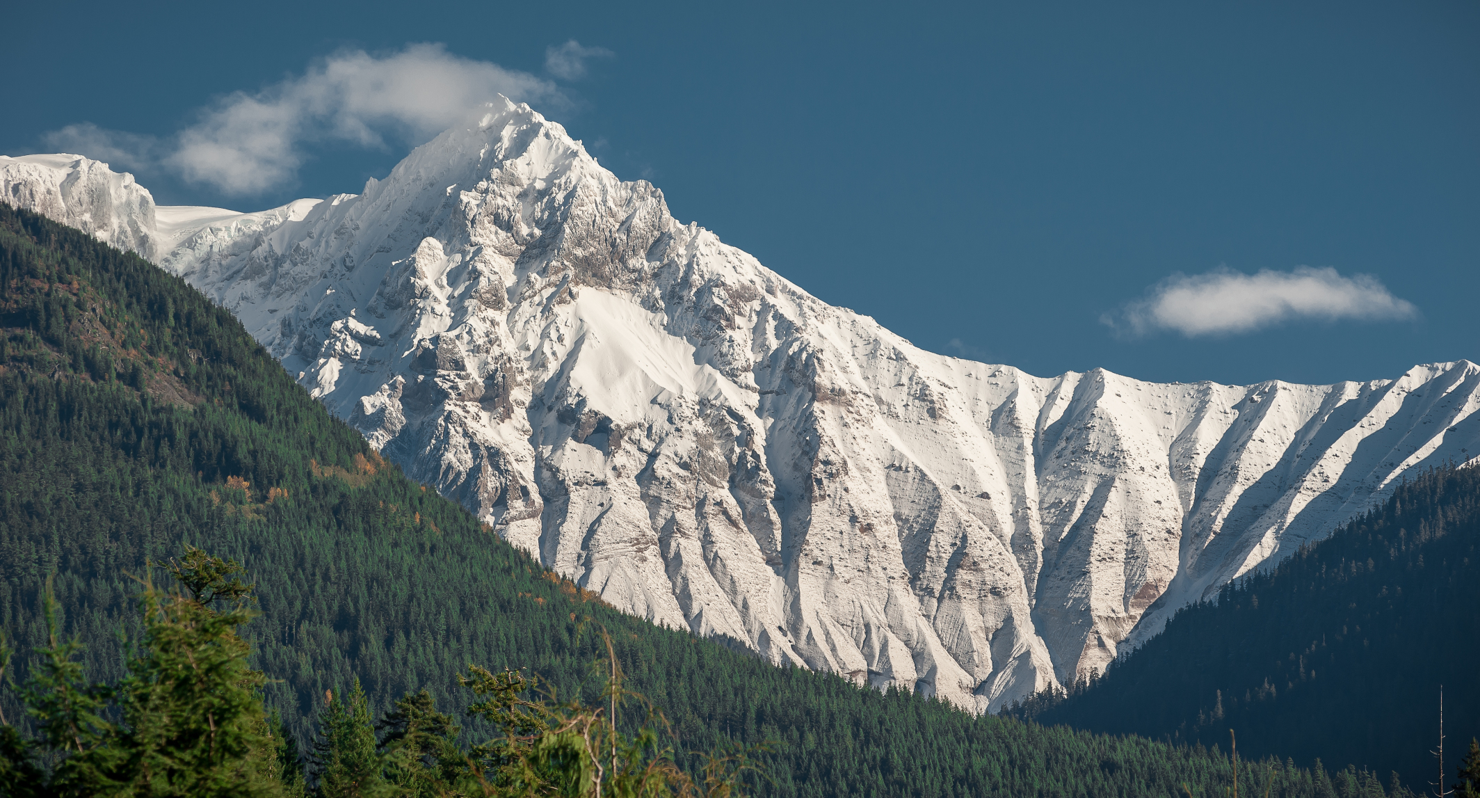 Mount_Garibaldi_S4rubdjP7CVjVKUYW9DscKr18q0ABlZBh_rgb_s.jpg