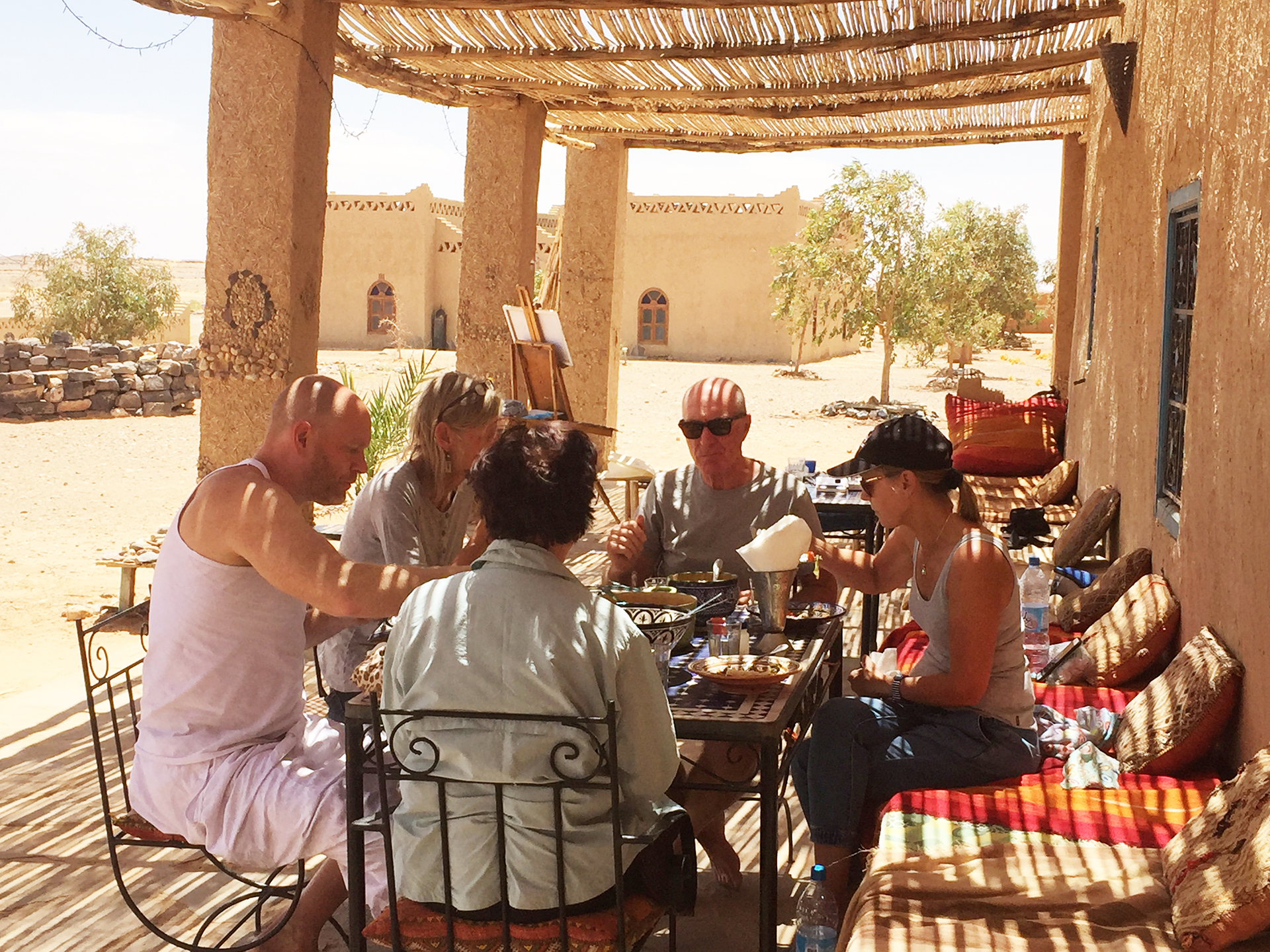 Lunch Cafe Tissardmine Sahara.jpg