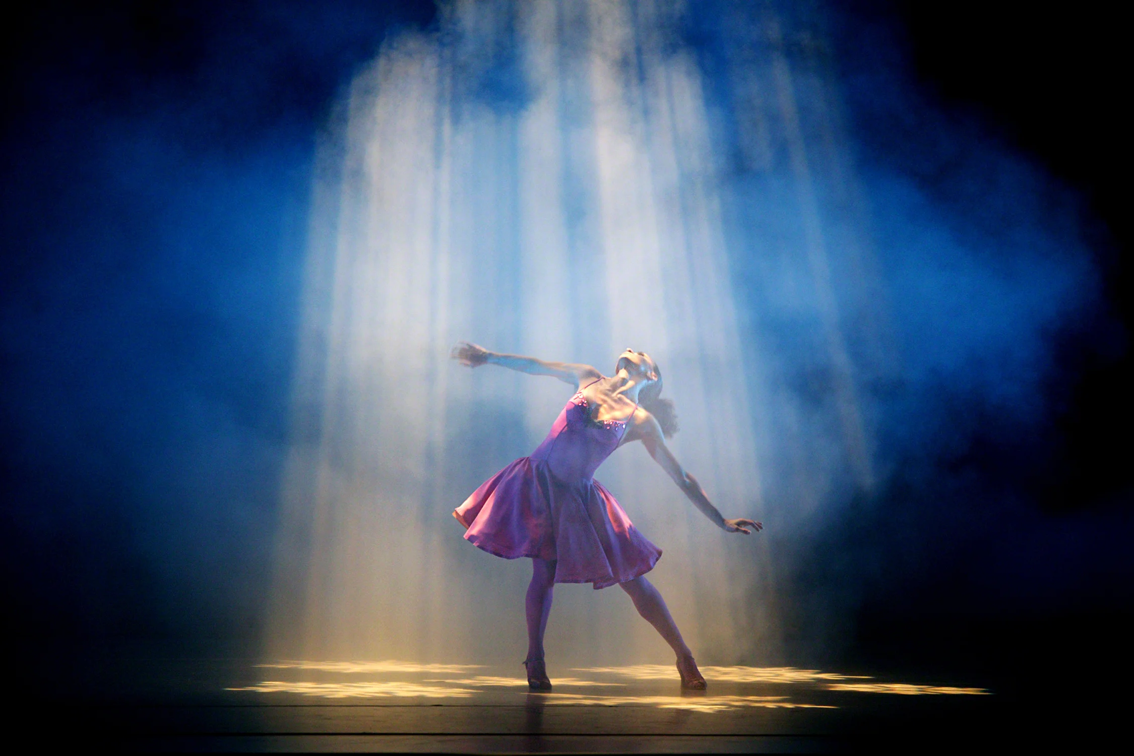 ailey_2111_med.jpg