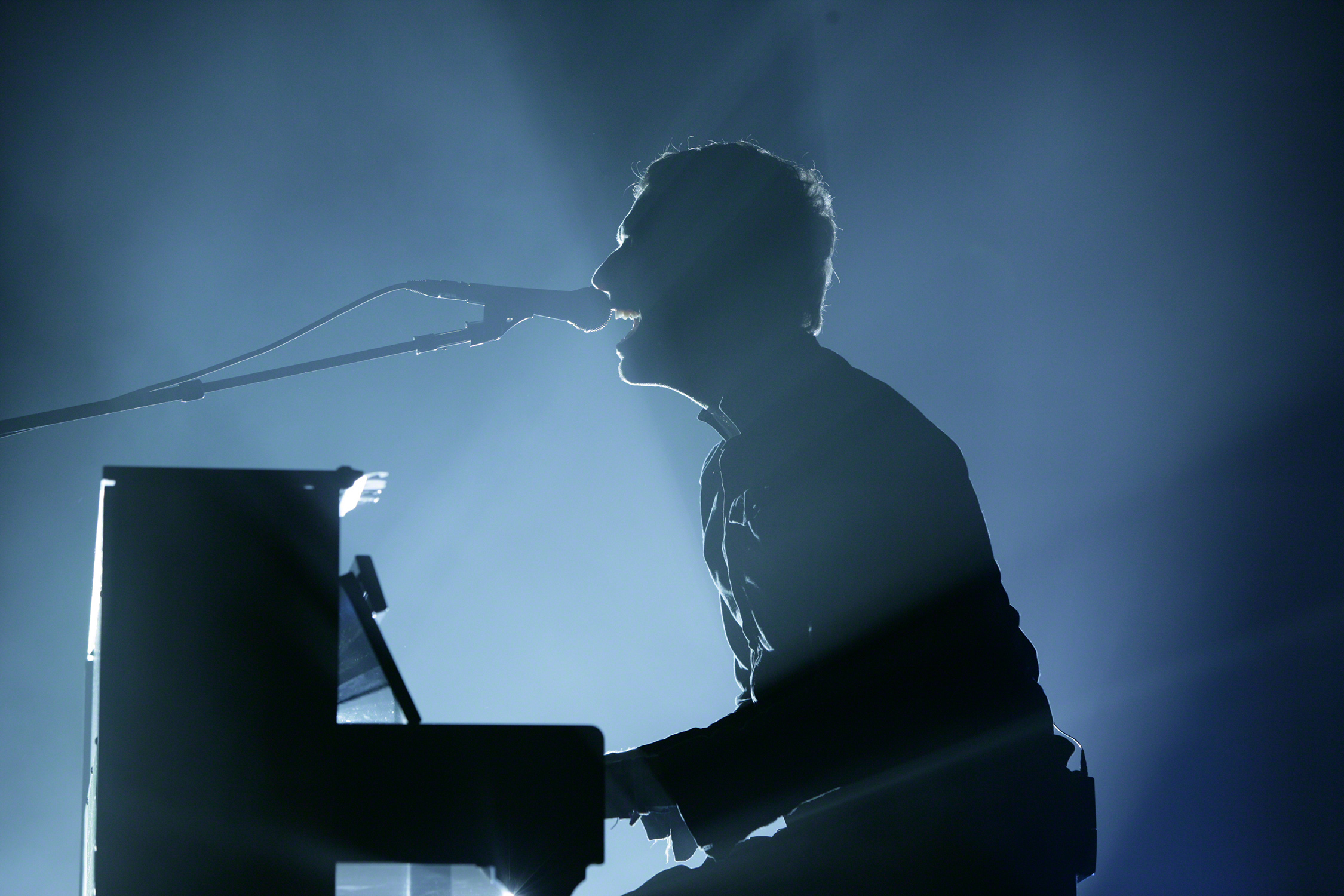 COLDPLAY_W8K7105_BasilPhoto.jpg
