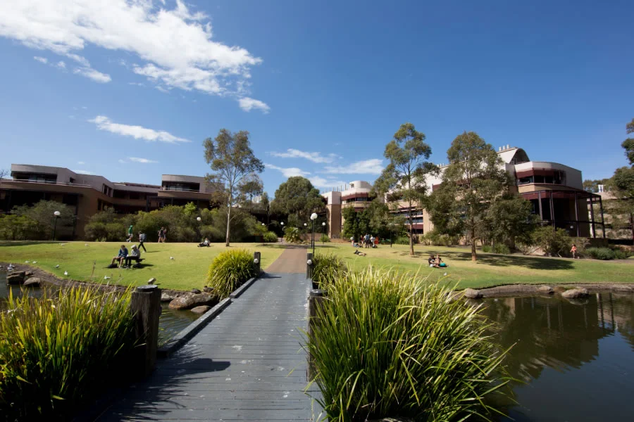 uow181432.jpg