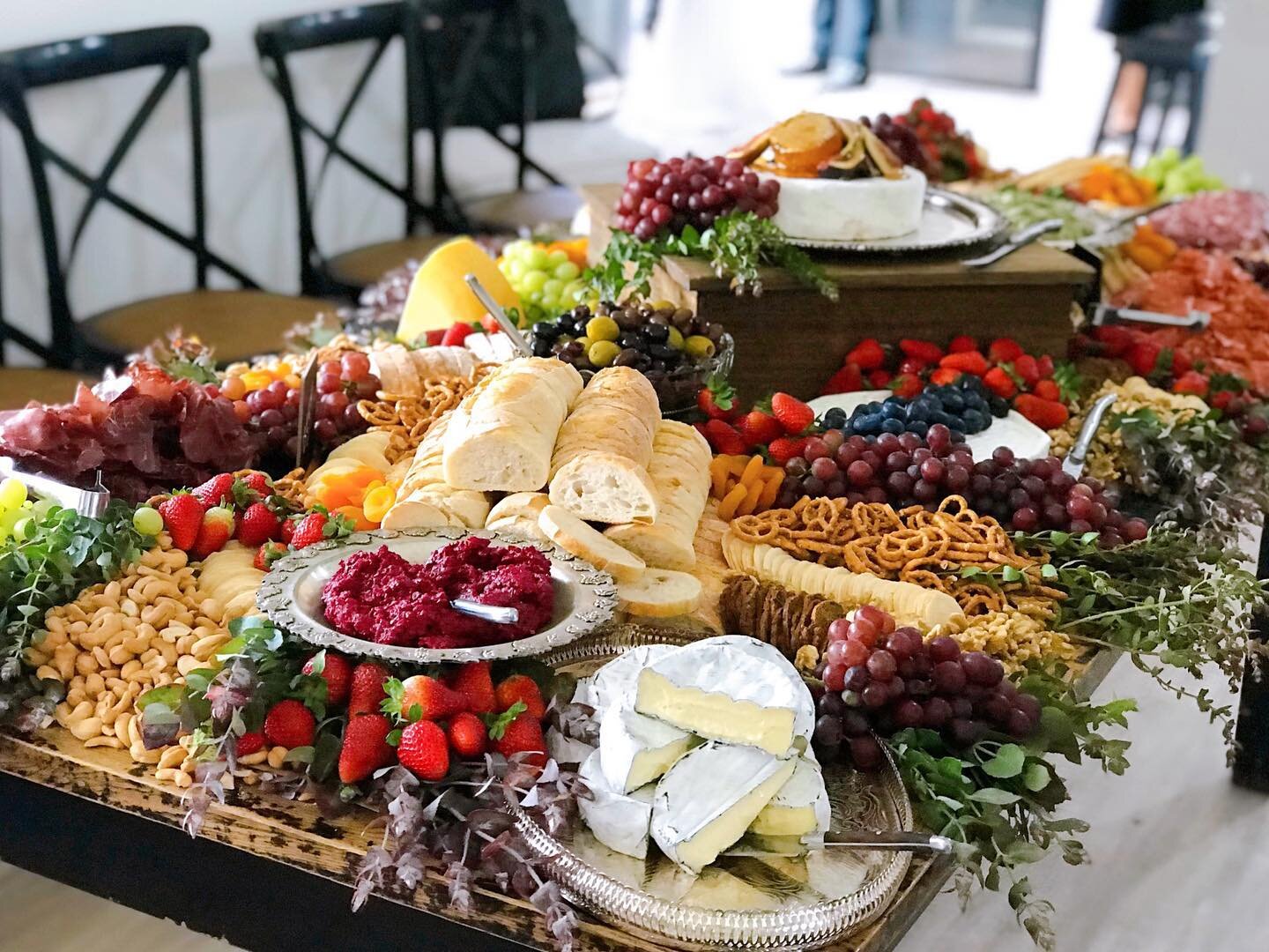 While we’re definitely missing grazing table set-ups like this, you’ve kept us busy creating platter boxes to celebrate birthdays, weddings, new bubs, team milestones, quiz nights over Zoom - or just because. Thanks for your support. It’s always pret