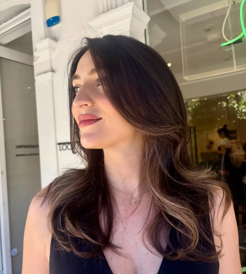 Rich brunette with a bouncy blowout 👀 
.
.
.
.
.
.
.
.
.
#haircut #haircuts #haircutsforwomen #haircuttery #haitcutsformen #haircute #fringe #balayage #balayagehair #balayagespecialist #highlights #hairdressermagic  #hairdresser #haircut #haircuts #