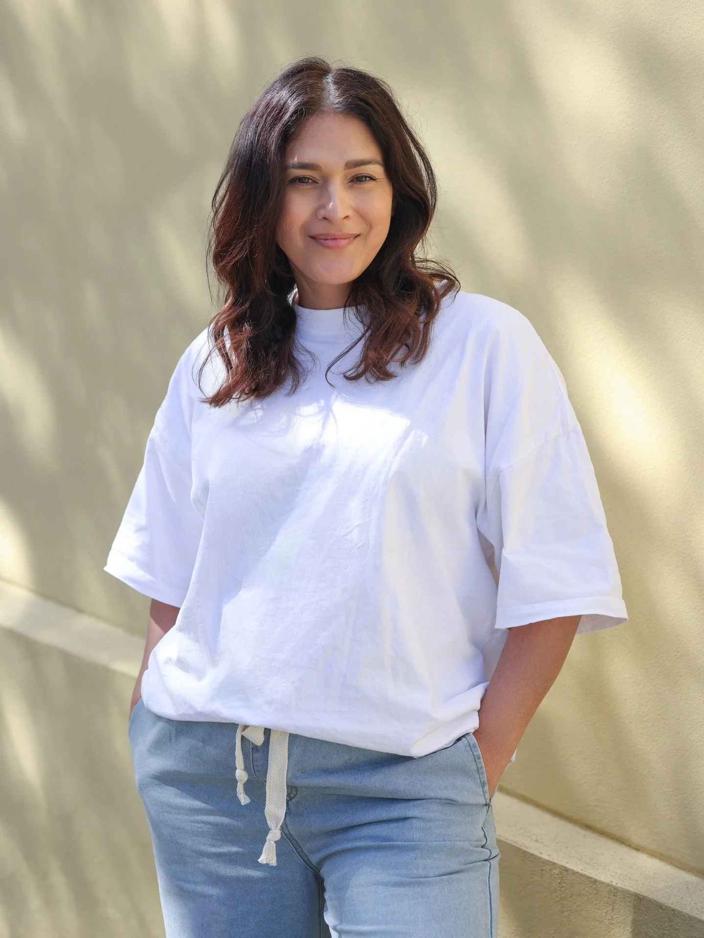 MEET THE TEAM - SUMMER 💅🏻
&bull; How long have you been in the industry for? 
20+ years 

&bull; What is your favourite hair trend at the moment?
Grey blending 🙌🏻

&bull; A hair product you can&rsquo;t live without?!
@kevin.murphy.australia Body.