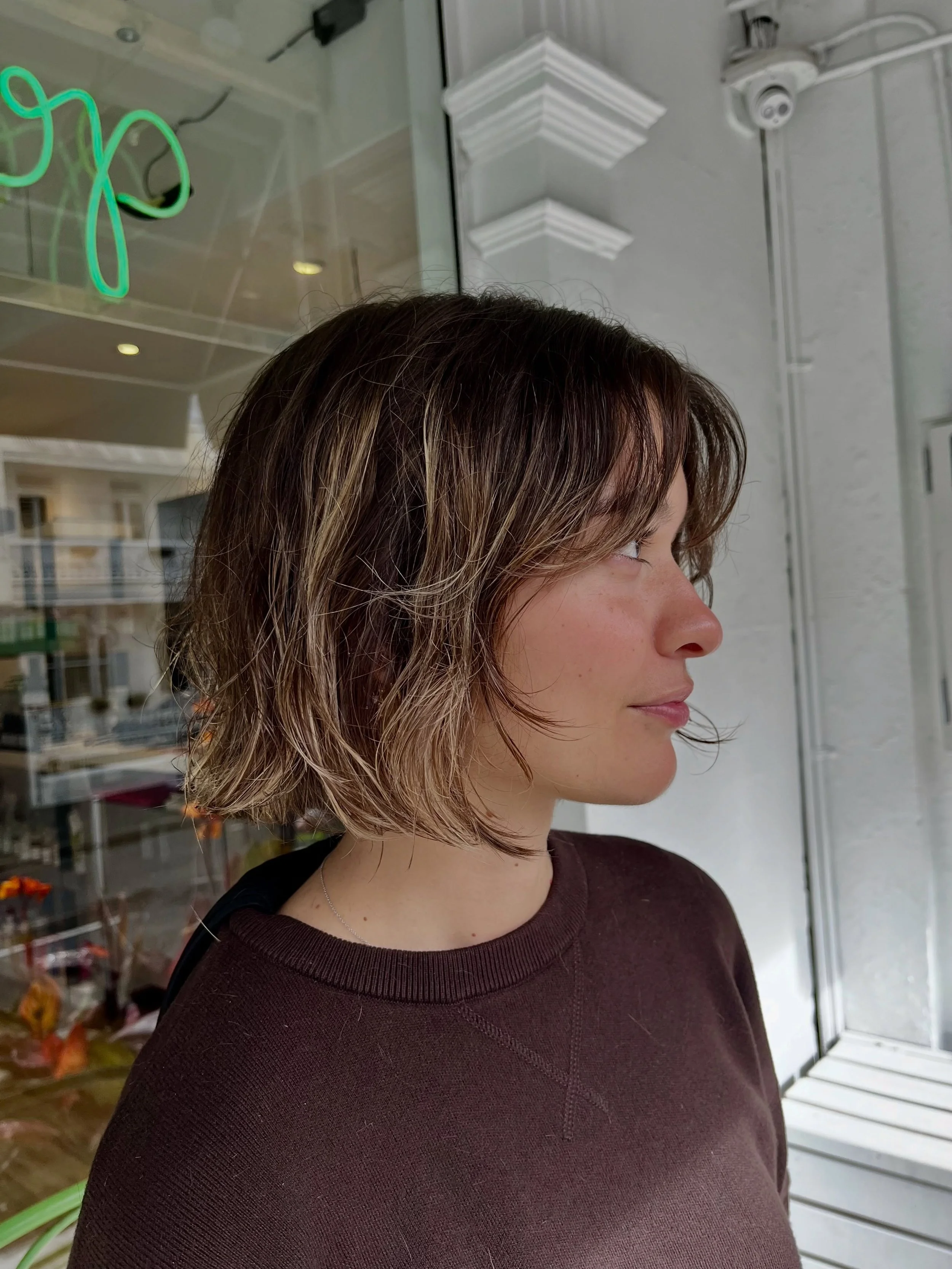 From bob to BOB 

What&rsquo;s another couple inches 💁🏻&zwj;♀️ 

.
.
.
.
.
.
#bob #bobbaircut #haircut