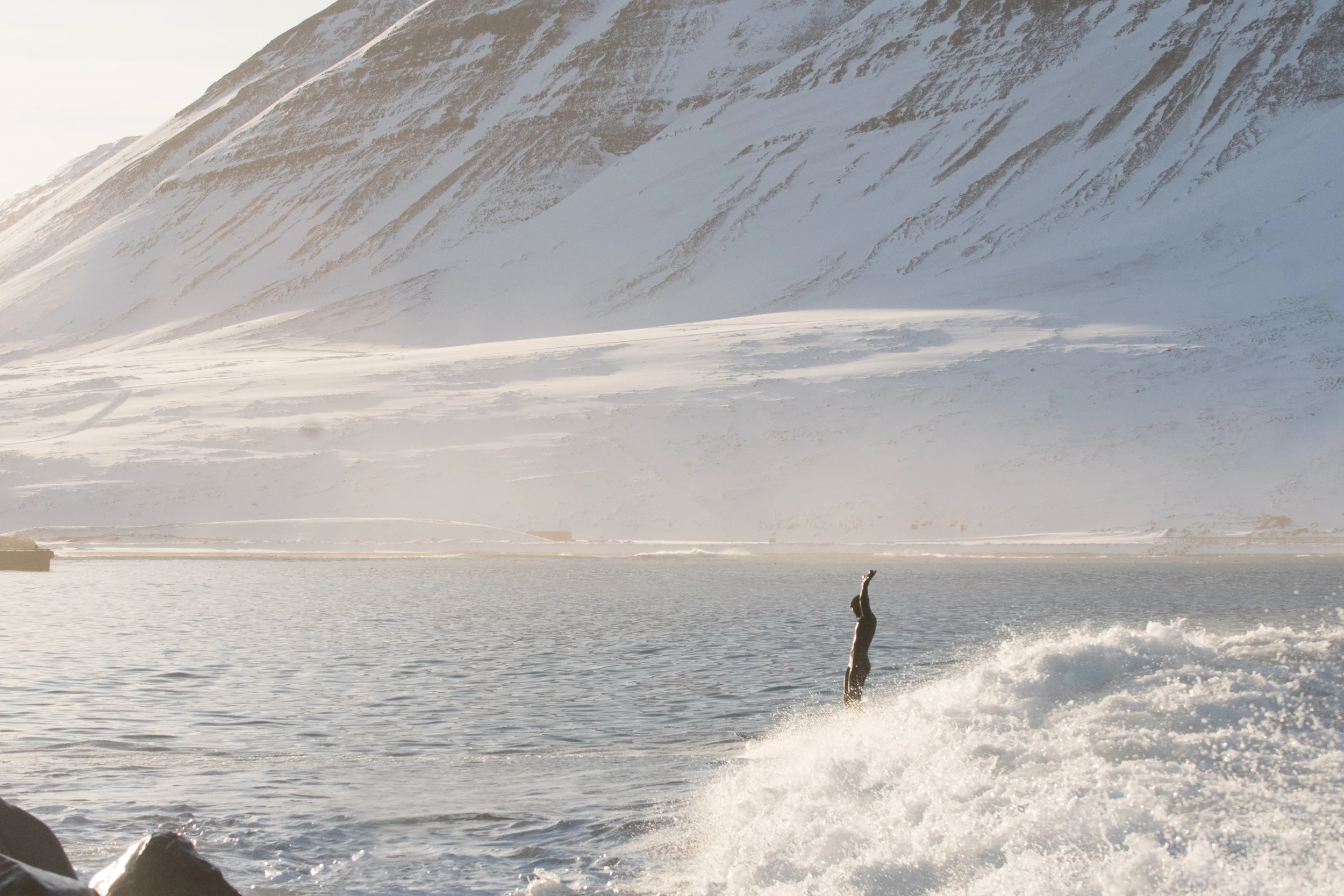 ALandShapedByWomen_Iceland_2018_Anne-Flore_Marxer_Aline_Bock_Photo_Eleonora_Raggi_R18_1437.jpg