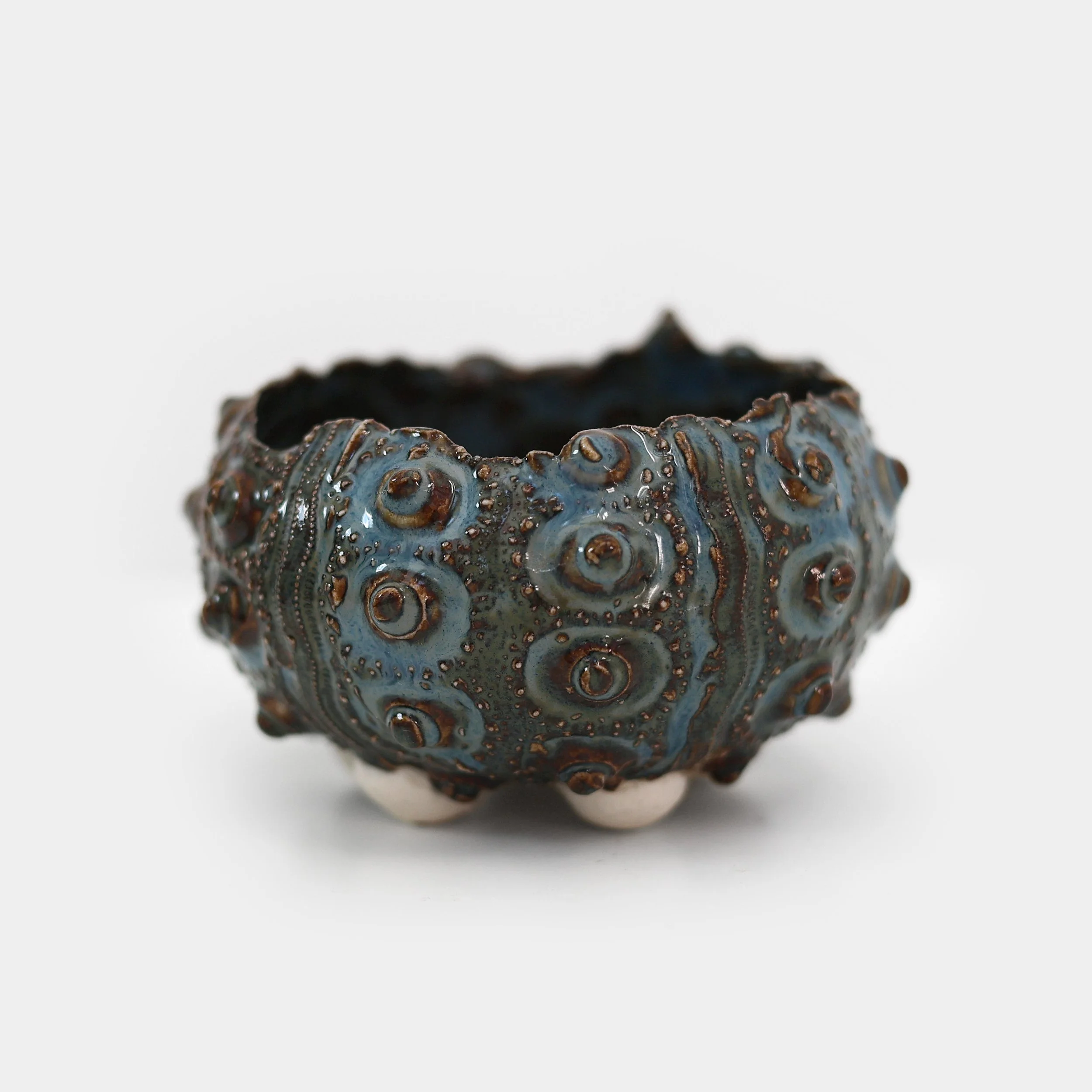 jazharold_seaurchin_ceramic_1073-square.jpg
