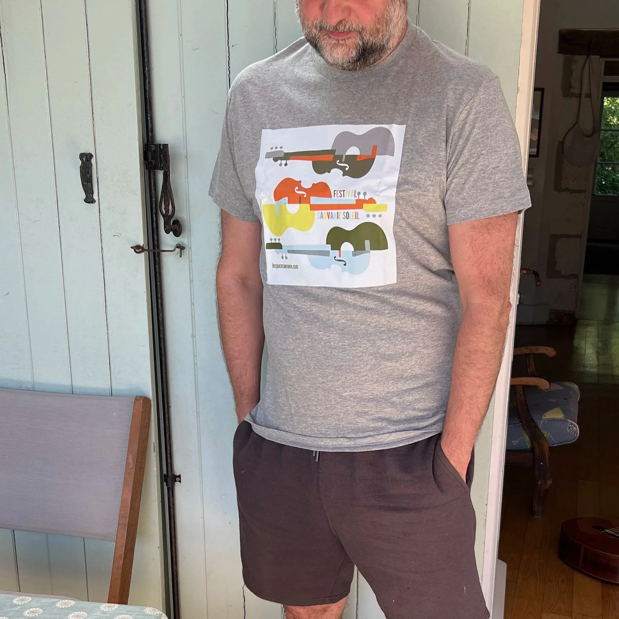 t-shirt.jpg