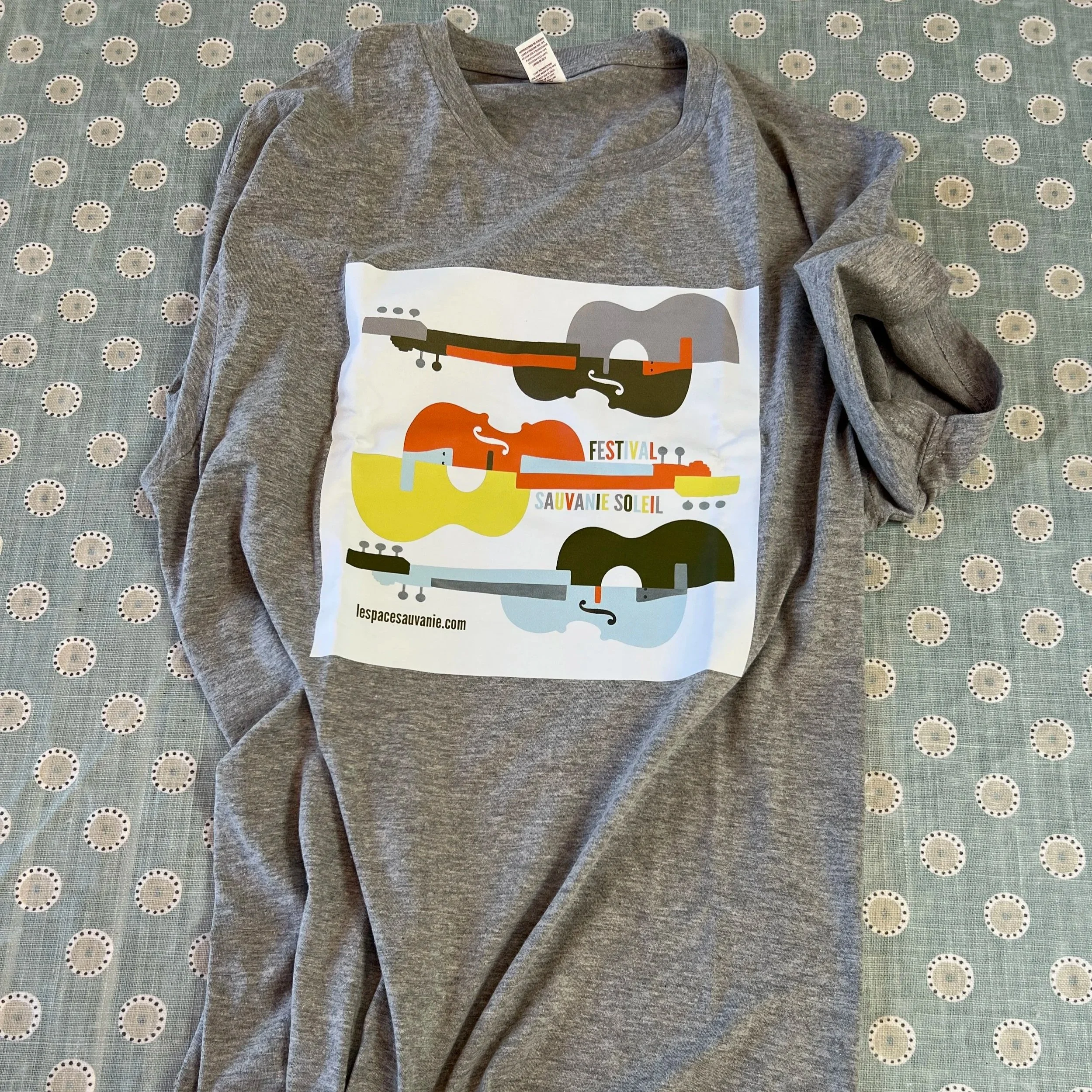 t-shirt1.jpg