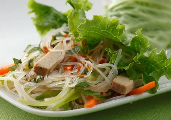 Vietnamese_Tofu-Noodle_Lettuce_Wraps_0.jpg