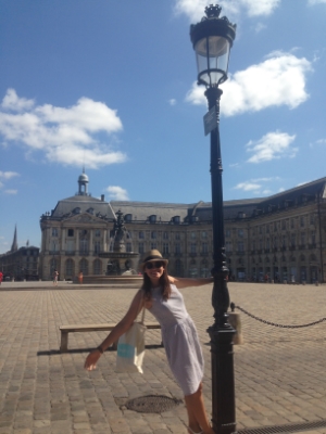 Sam in Bordeaux, France in July 2015 with her MSC Logo Tote and wearing a dress she made herself!