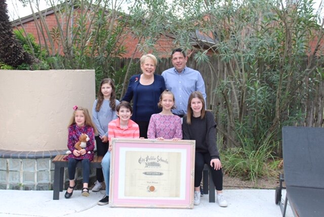 The diploma of 1924 Hume-Fogg graduate Aaron Wasserman was delivered to his descendants in Houston. Pictured is Wasserman’s daughter, Lanie Wasserman Rose, with her son and grandchildren.