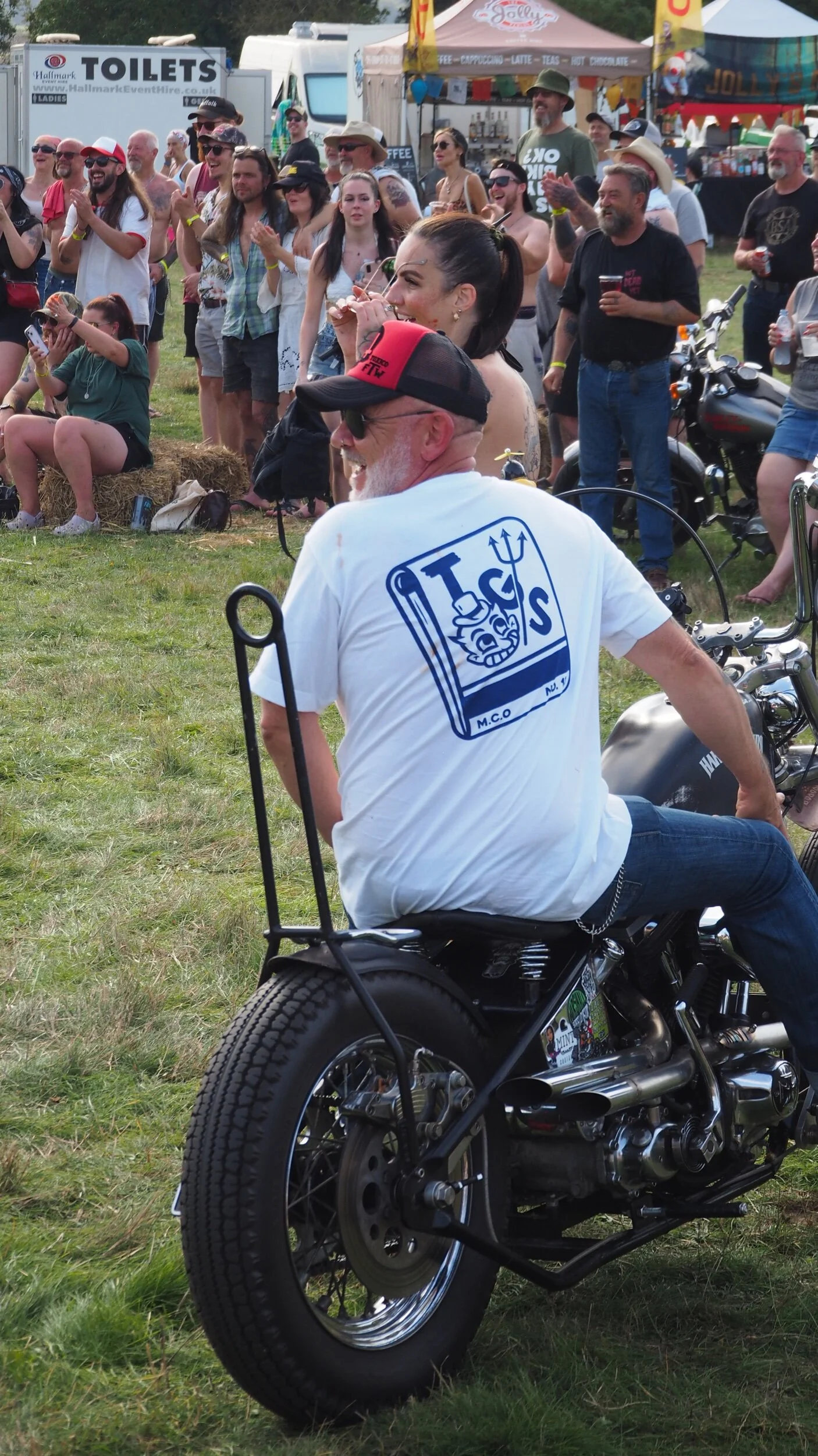 92E5BDF0-FA50-48C5-944E-9C6EF78EBEFE