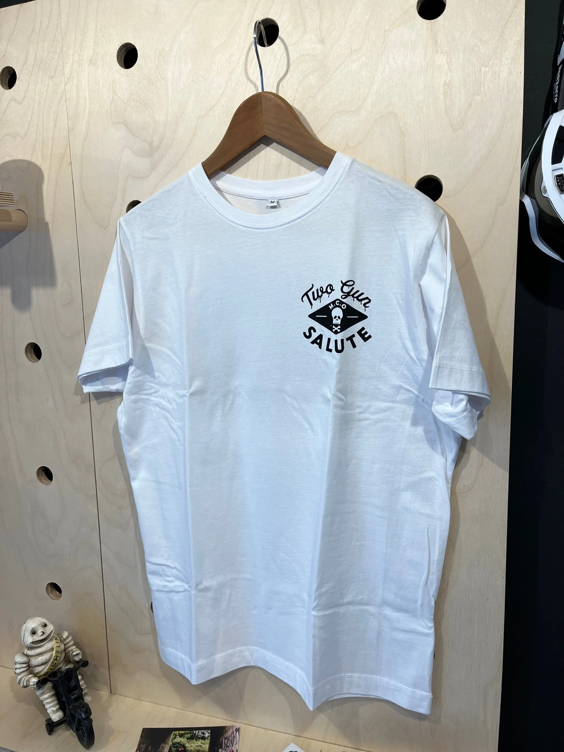 D70C4DB4-F380-4E1D-8FED-9AB62CA69157