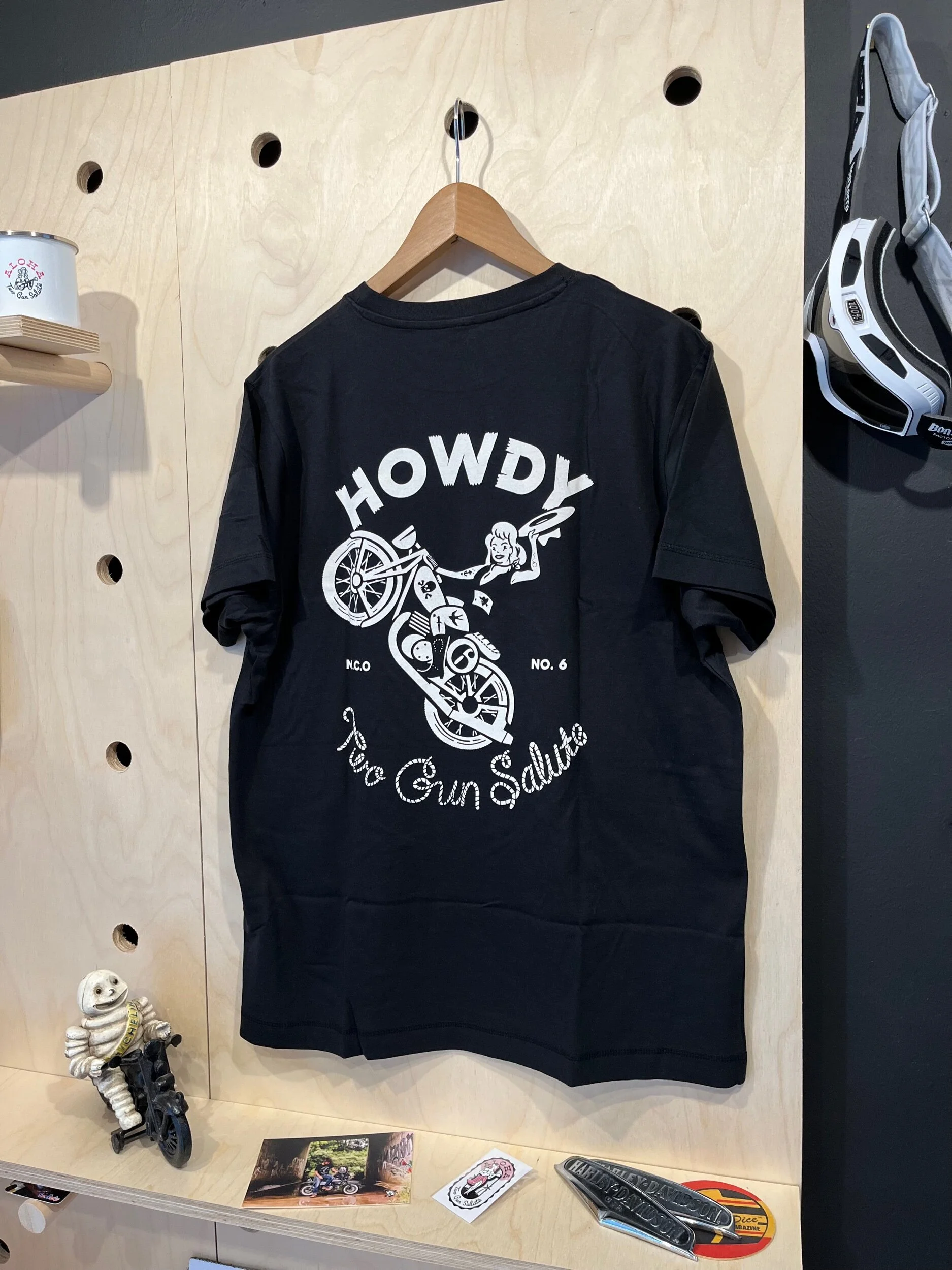 9D0B85FC-0A6D-41B3-8D39-39E901D28EC0