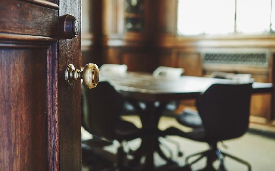 The warm wood and muted stained glass windows of our conference room bode well on chilly fall mornings. Come grow your business here.⁠
.⁠
.⁠
.⁠
#SpaceAvailable #IndustrialSpace #CreativeSpace #CreatorSpace #SuiteAvailable #GetYourHandsDirty #Industri