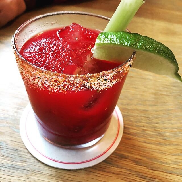 Easing out of Dry January with a mezcal Bloody Mary at @llamainnnyc #brunching #mezcalcocktails #amazingfood