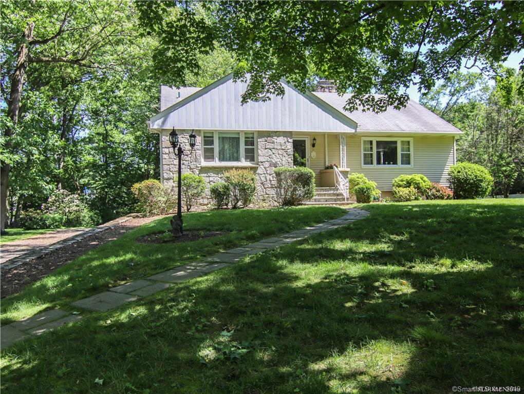 The property depicted is listed for sale through the SMLS by RnEI.