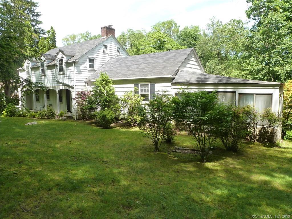 The property depicted is listed for sale through the SMLS by RnEI.
