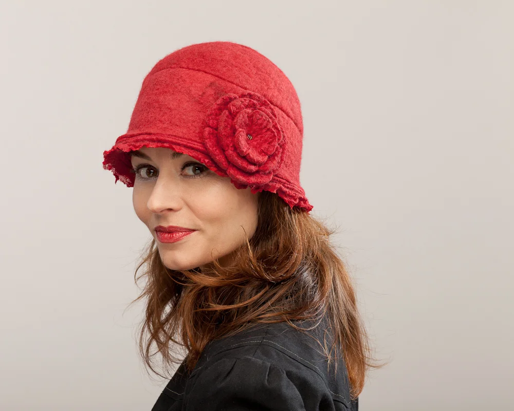 Red cloche hat Handmade Red Cloche Hat  main image 4