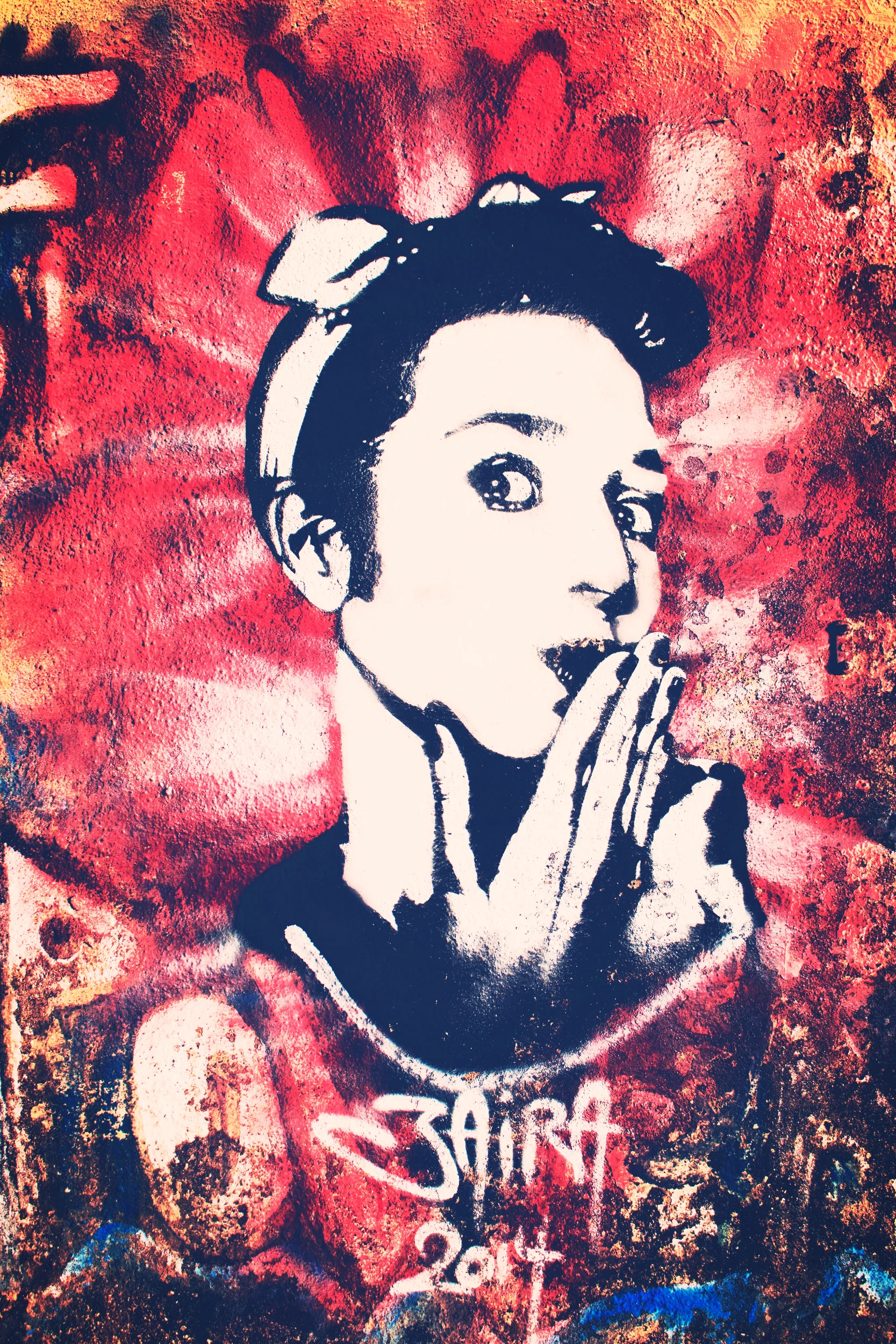 Pop culture. Candidly.