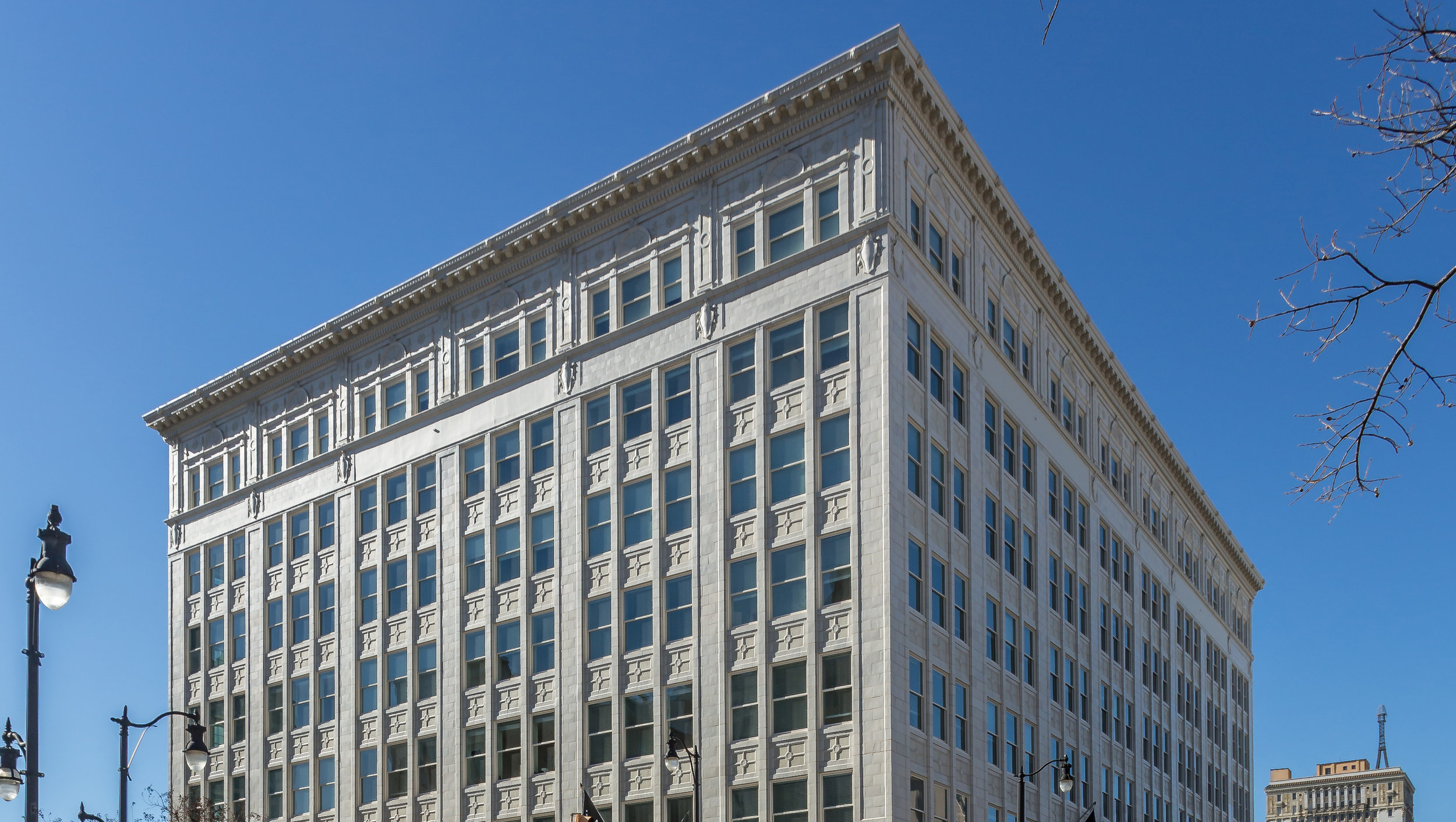 Downtown Birmingham Apartments | The Pizitz