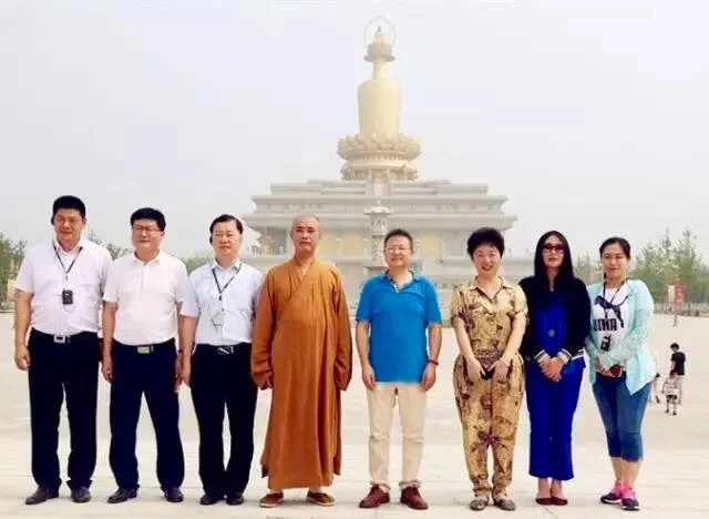 Chairman Visited Yanzhou Buddhist Cultural Park in Shandong, China