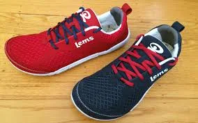 Lems Shoes: Wide toe box + Flexible material + Zero-Drop