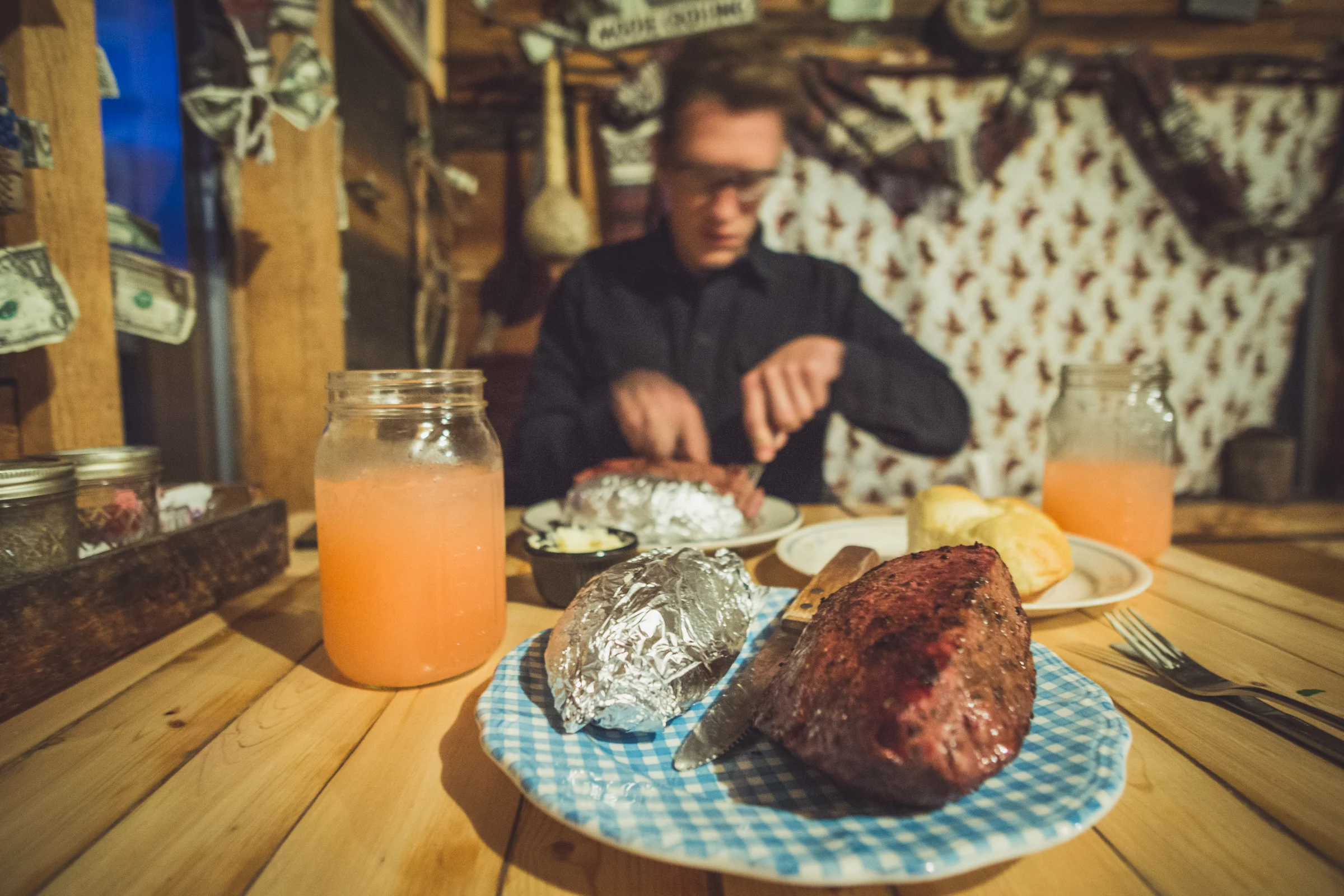 Cowboy Dinner Tree © Gabriel Amadeus