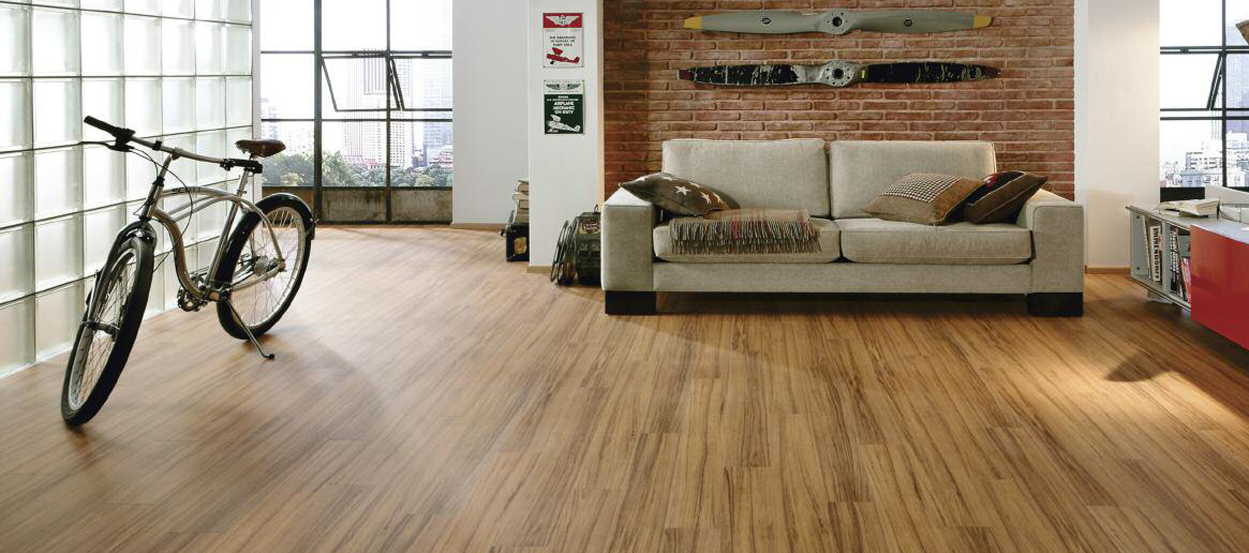 laminateflooring-banner1.jpg