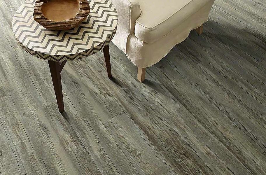 Floating Vinyl Plank Flooring: What It Is + Best Brands