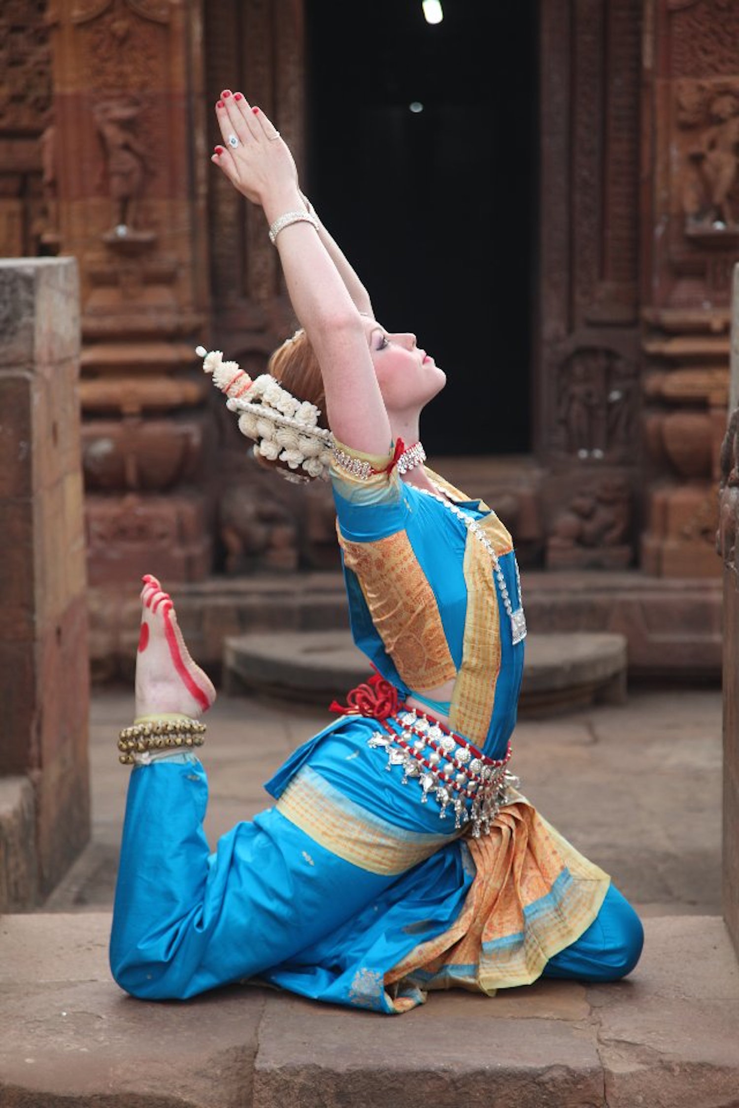 Shauna in Mukteshwar Mandir, 2012