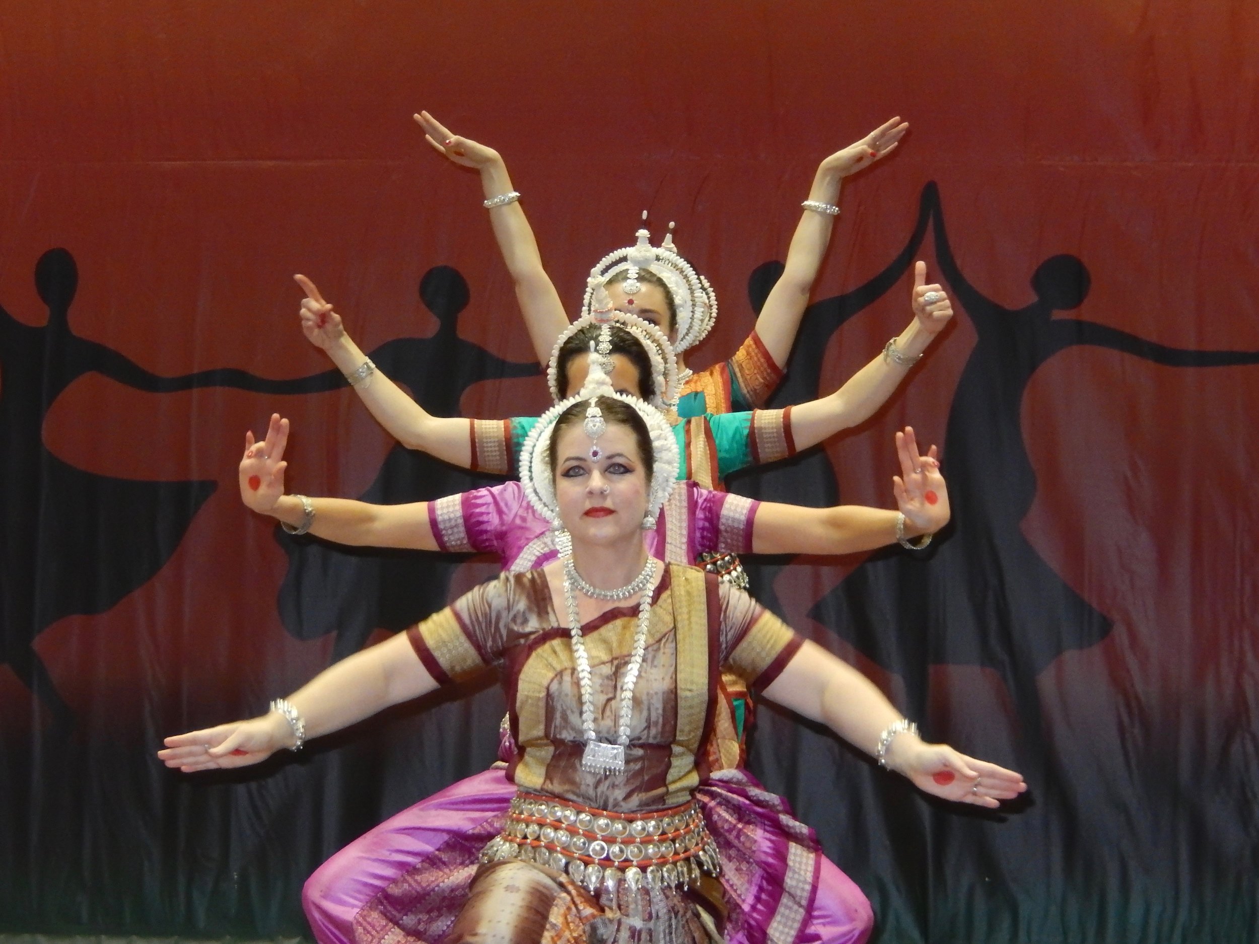 Shakti Bhakti Perform