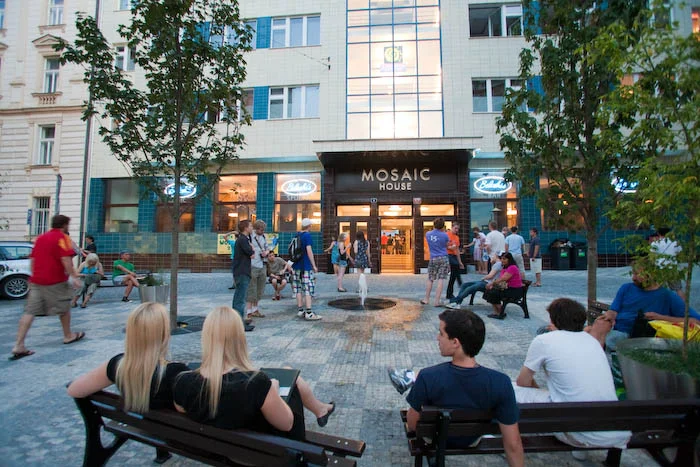 Prague hostel, Mosaic House