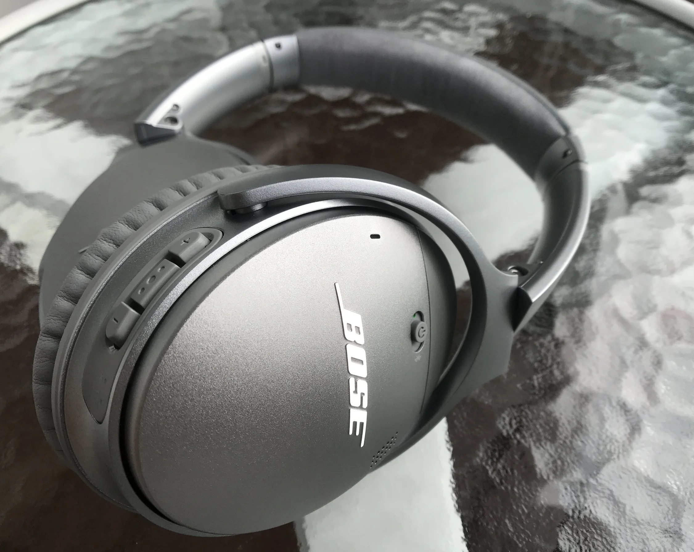 Tune Out & Tune In with Bose