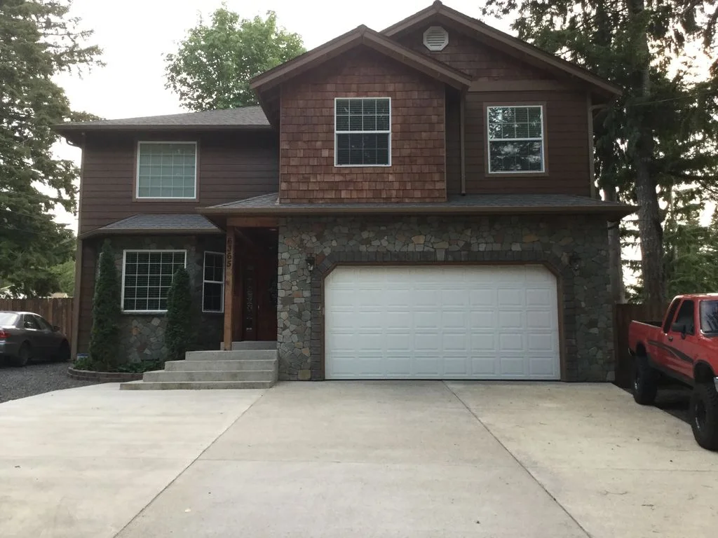 6365 Santa Fe Trl, Maple Falls, WA 98266