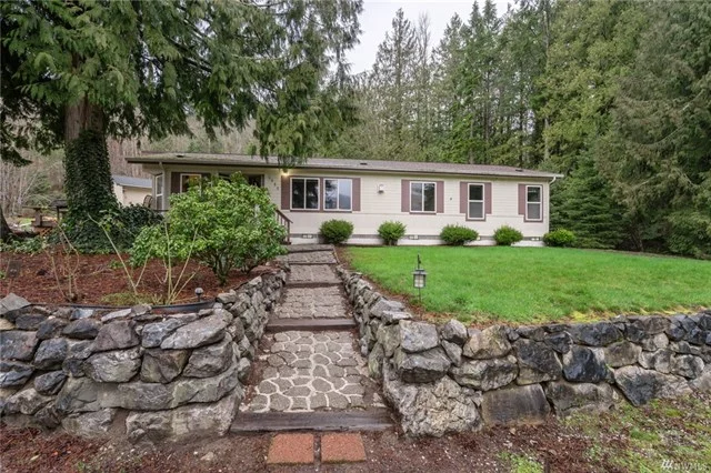 5444 Mt. Baker Hwy, Deming, WA 98244